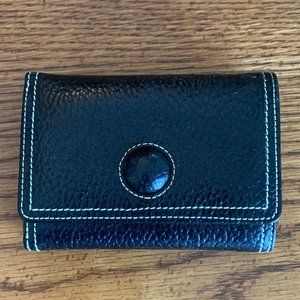 Tusk New York Women's black wallet NEW